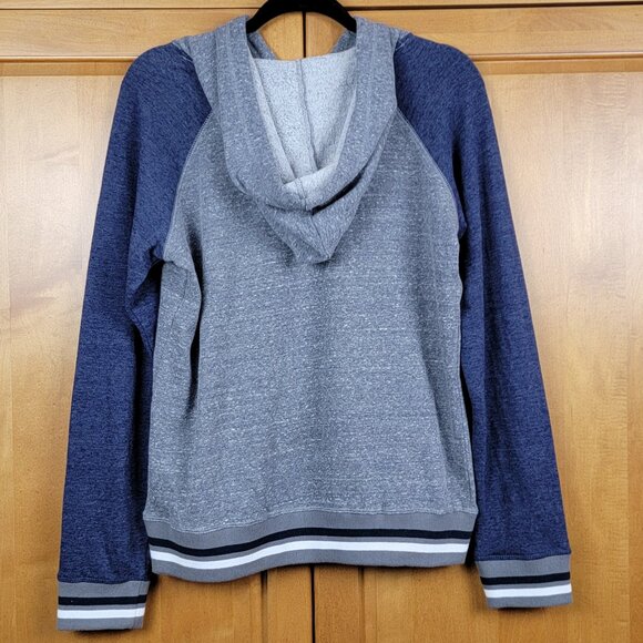 New Era Genuine Merchandise MLB Yankees Raglan Sleeve Hoodie - S - Picture 2 of 6